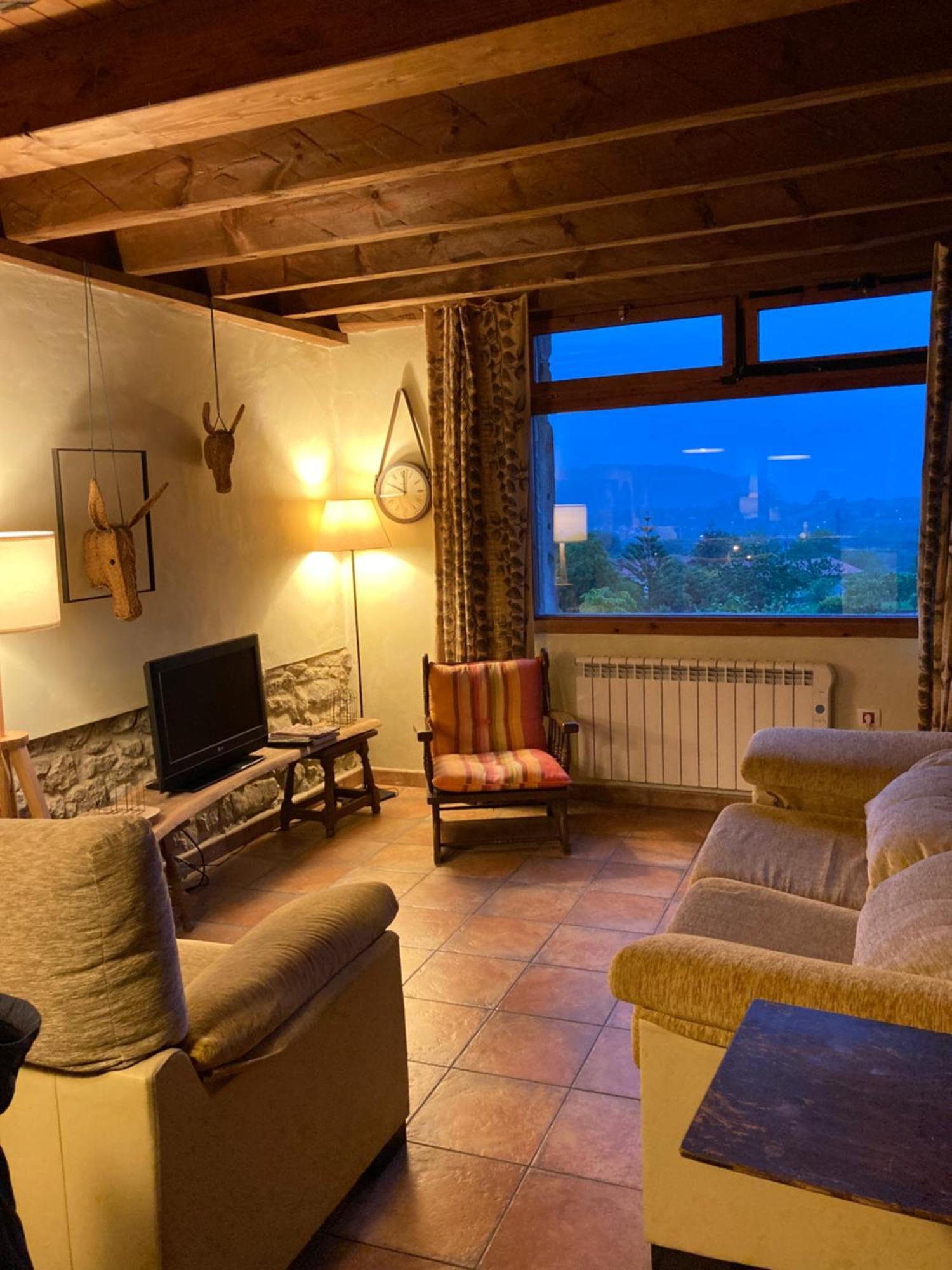 Casa Azul Rodiles Villa Selorio ภายนอก รูปภาพ